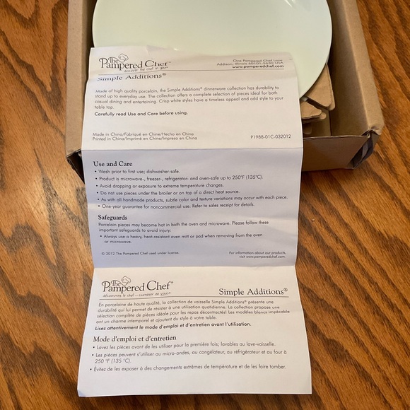 NIB Pampered Chef Appetizer Plates, White, Set of 4 - Picture 5 of 6